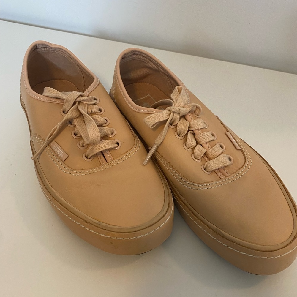 Monocolor Vans Leather